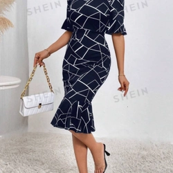 Đầm shein size s.m còn mới nguyên tem 306513