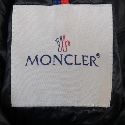 Áo khoác lông vũ MONCLER 638775