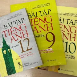 Cho tặng  3 quyển sách tiếng Anh lớp 9,10,12