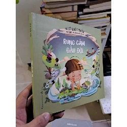 Rung cảm đầu đời Bé Lê Quốc Triều 2021 mới 90% sách màu MẸ VÀ BÉ HCM2908
