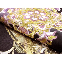 Áo kimono truyền thống với thêu vàng - Hàng hiệu Authentic 883002