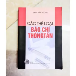 Sách: Các thể loại báo chí thông tấn 932520