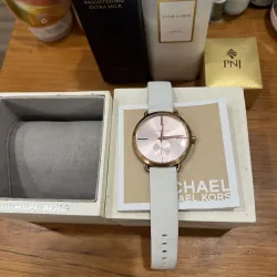 Đồng hồ chính hãng MK 