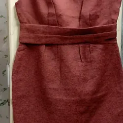 Váy dạ màu đỏ cam size M eo 68-72cm cao 1m56 mặc đẹp 