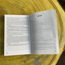 COMBO : NHÀ CÓ EM BÉ & DINH DƯỠNG TRẺ SƠ SINH VÀ TRẺ NHỎ TẶNG KÈM HAI CUỐN NUÔI CON 746490
