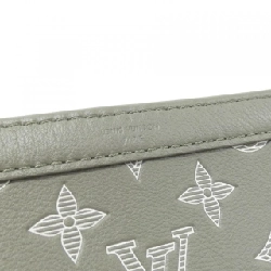 Túi đeo vai Louis Vuitton Monogram Shadow Gaston Wearable Wallet M13197 609510