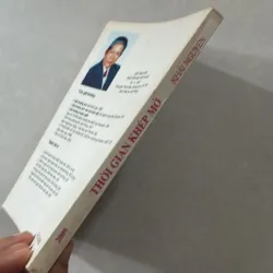 Thời gian khép mở - Khải Nguyên 746844