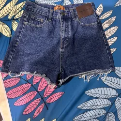 Quần đùi mới size M mua ở thỏ Tây passs 90k 929289