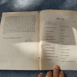 TRUYỆN NGẮN CỦA CÁC NHÀ VĂN NỮ VIỆT NAM 719933