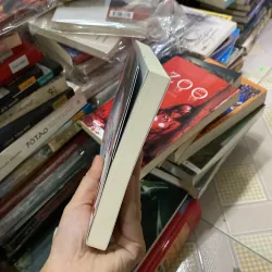 Khúc Ca Chuộc Tội của tác giả Shichiri Nakayama 1024032