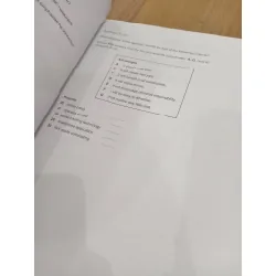 The official Cambridge guide to IELTS student's book with answers - Cullen, French and Jakeman 565031