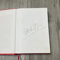 Các chuyện tình của vua chúa hoàng tộc việt nam. 3b4 575010