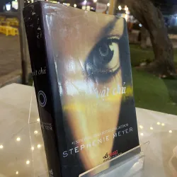 VẬT CHỦ - STEPHENIE MEYER ( LÊ MINH ĐỨC dịch )