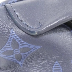 Túi đeo chéo Louis Vuitton Monogram Shadow Discovery Bum Bag PM M45729 612296