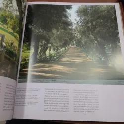 MOROCCAN GARDENS (BÌA CỨNG) - Charlotte Seeling & Corinne Korda 995779