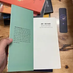 II Sách Kỹ Năng: 20 • 30 Tuổi, Mười Năm Vàng Quyết Định Bạn Là Ai - Kim Chính Hạo - 2019 699272