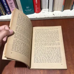 II Văn Học Nước Ngoài: Kì Lạ Thế Đấy Cuộc Đời Này - ĐANIN GRANIN - 1986 754416