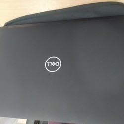 Laptop Dell lattitude 7490 i5 7300U Ram 8gb SSD 256gb 14inch IPS full hd