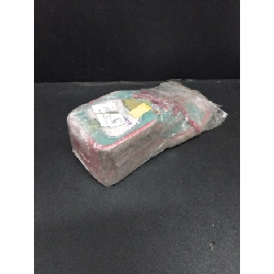 Bé trai tháo vác buộc dây giày - Sách tương tác giáo dục trẻ mới 80% bẩn nhẹ HCM1008 MẸ VÀ BÉ 916473