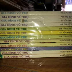 Gia đình vũ trụ  780757