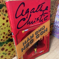 Năm Chú Heo Con - Agatha Christie