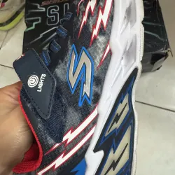 GIÀY SNEAKER THƯƠNG HIỆU SKECHERS , CÓ ĐÈN 654041