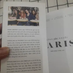 Phong cách Sống Như Người PARIS. Tg. Anna, Audrey, Caroline và Sophie. Nxb Thế Giới 2018 714820