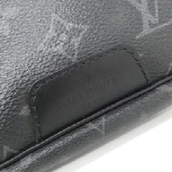 Túi đeo chéo Louis Vuitton Monogram Eclipse Discovery M44336 - Hàng hiệu Authentic 802150