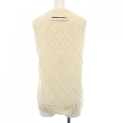 Phiên bản MASTER BUNNY EDITION Áo gile 633195