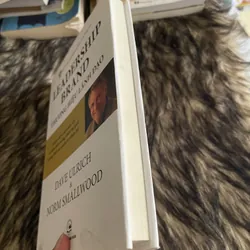 Thương Hiệu lãnh đạo 707680