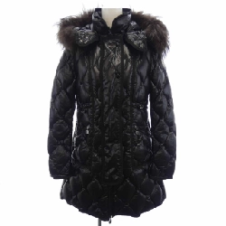 Áo khoác lông vũ MONCLER