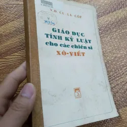 Giáo dục tính kỷ luật cho các chiến sĩ Xô-Viết 971961