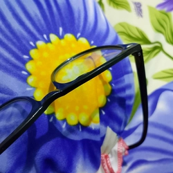 Kính Mắt Dáng Vuông Unisex 501207