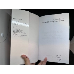 Ông Già Khốt-Ta-Bít Cùng Cậu Vôn-Ca Sang Thăm Việt Nam, Nguyễn Văn Lân, Mới 80% (Có Chữ Ký Tác Giả, Ố Nhẹ), 2009 SBM2405 914682