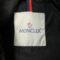 Áo khoác lông vũ MONCLER 638920
