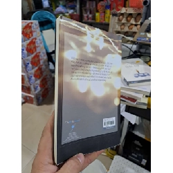 Nhất Định Hạnh Phúc Cả Lúc Cô Đơn - Hanfu - 2018 mới 80% có viết chì ít - VĂN HỌC - HCM3012 921853