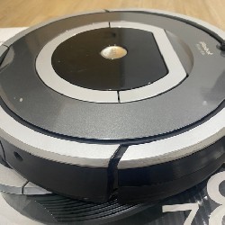 Thanh lý Irobot hút bụi 780 10003