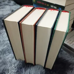 Tuyển tập tác phẩm Dostoevsky 602797