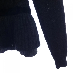 Áo khoác lông vũ MONCLER 637598