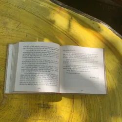  NHỮNG NGƯỜI LÃNG MẠN - tập truyện ngắn 752456