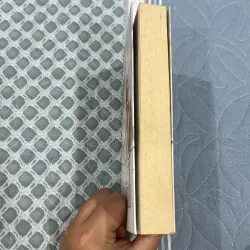 Chênh vênh - Michel Houellebecq 1000769