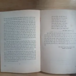 Hồi Ký Hoàng Linh Đỗ Mậu - Tâm Sự Tướng Lưu Vong 1005392