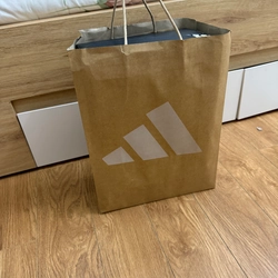 giày adidas auth mới 100%, nguyên box, túi, tem. chưa sử dụng 445926