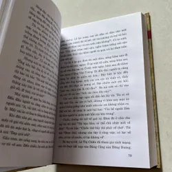 Bước qua đầu thù - Trần Hữu Dực  623197