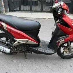 Xe yamaha Luvias 1041099