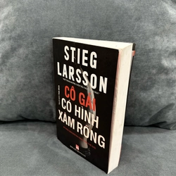 Cô gái có hình xăm rồng - Stieg Larsson 335495