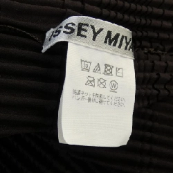 Áo khoác cardigan ISSEY MIYAKE IM23FJ147 - Hàng hiệu Authentic 824282