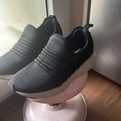 Giầy nữ prospec, size 35 nhỏ.