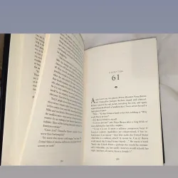  The President Is Missing (Bill Clinton & James Patterson) (bìa cứng khổ lớn) 748372