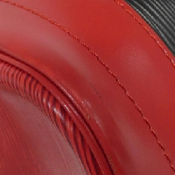 Túi xách vai Louis Vuitton Epi Noé M44017 611538